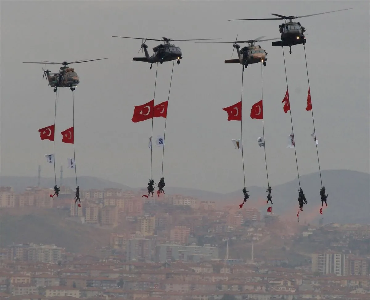 Geçmişten Bugüne Cumhuriyet Bayramı 12