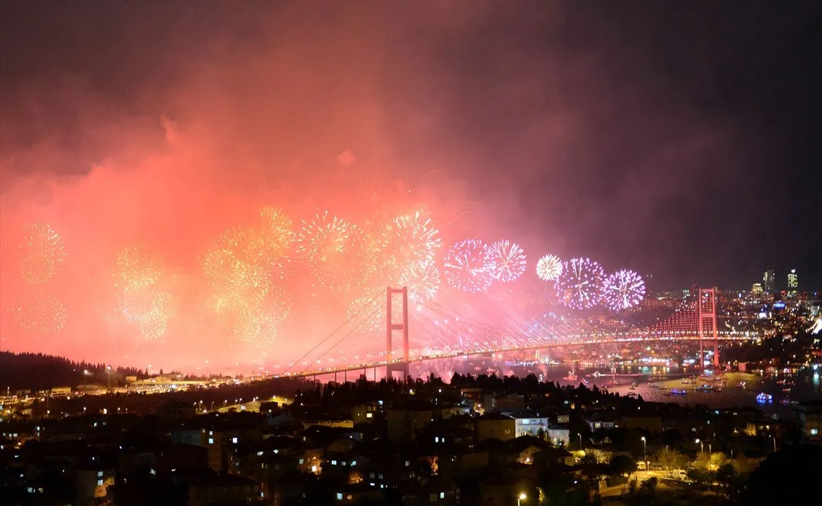 Geçmişten Bugüne Cumhuriyet Bayramı 13