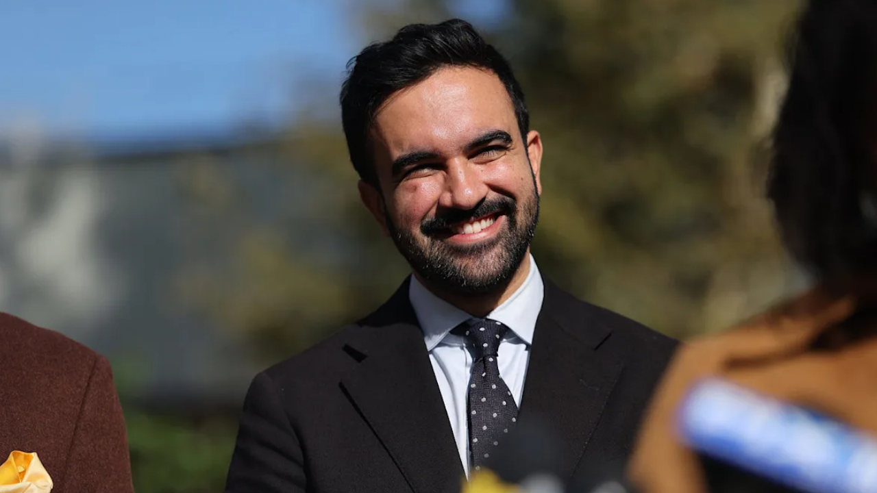 Abd Siyasetinde Tarih Yazıldı Zohran Mamdani Ilk Müslüman Belediye Başkanı Oldu (1)