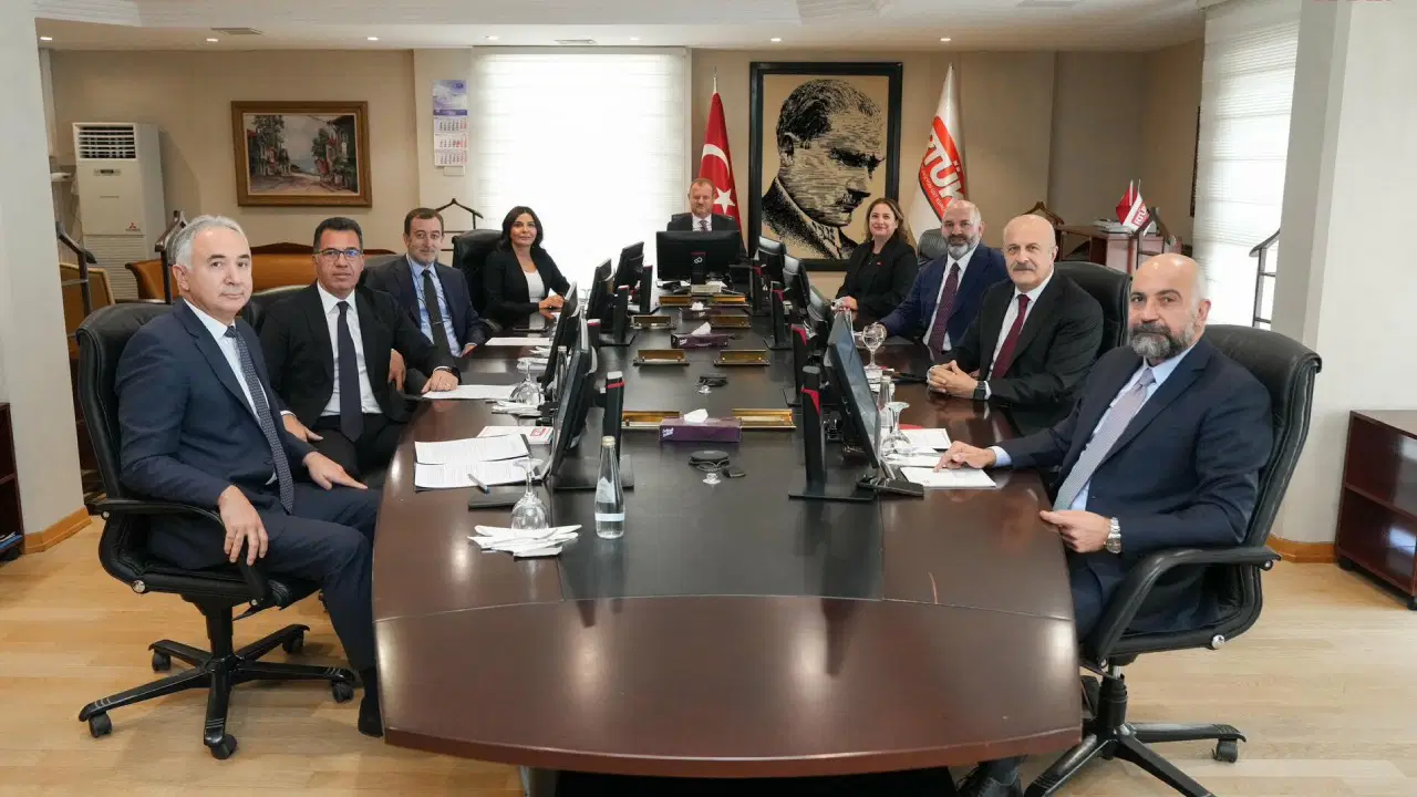 Deniz Güçer Ilk Kadın Rtük Başkan Vekili Oldu!