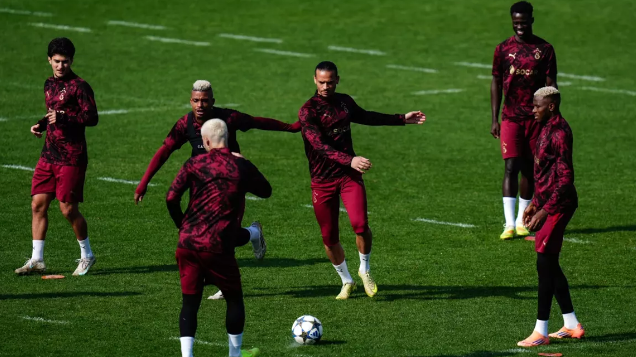 Galatasaray, Ajax Sınavı Için Amsterdam’a Gitti İki Kritik Eksik Var (1)