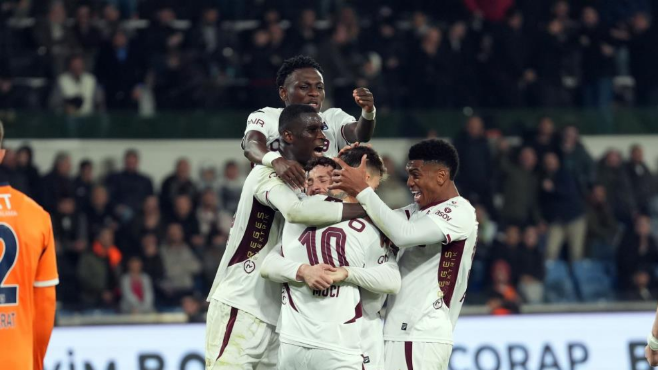 İstanbul’da 7 Gollü Düello Trabzonspor, Başakşehir’i 4 3 Yendi! (1)