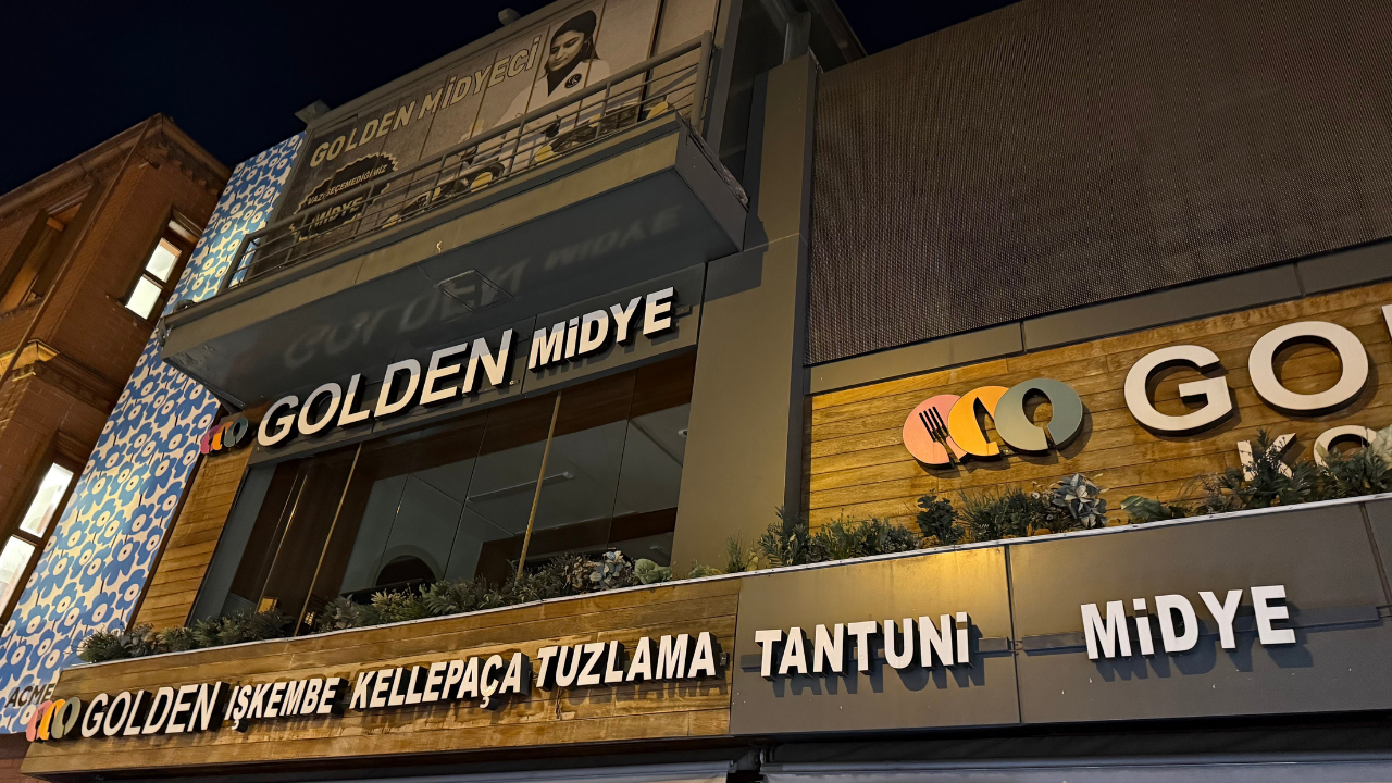 İstanbul’da Midye Ve Kumpir Zehirlenmesi İki Çocuktan Sonra Anne De Kurtarılamadı (3)