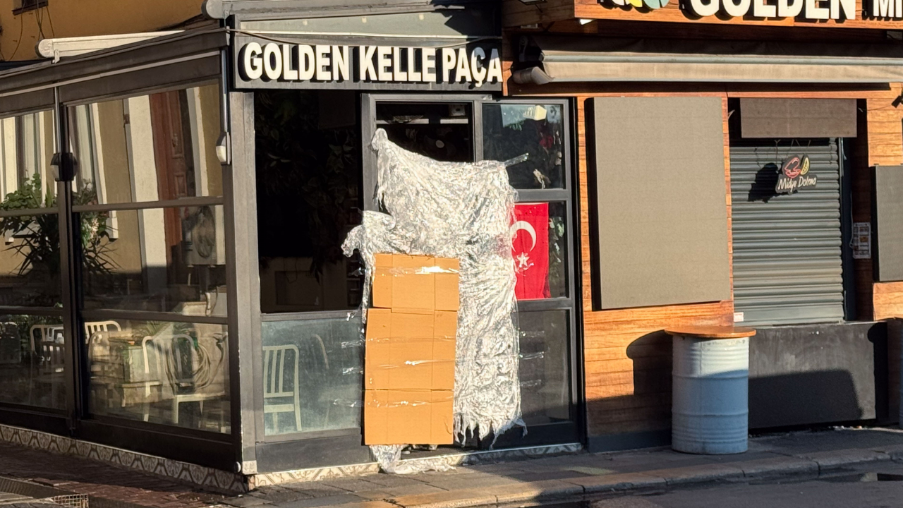 İstanbul’da Zehirlenme Faciası Büyüyor Böcek Ailesinin Kaldığı Otelde 2 Kişi Daha Hastanelik Oldu (2)