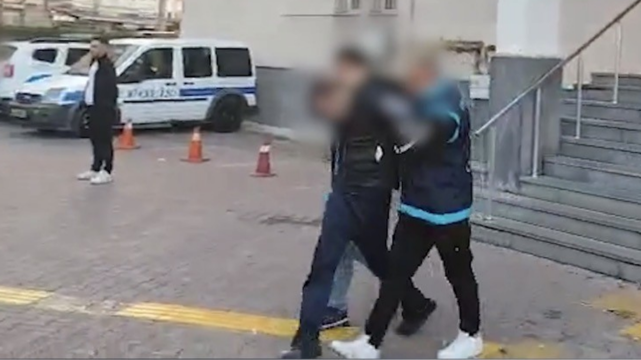 Kayseri’de Baba Oğul Tartışması Ölümle Sonuçlandı Şüpheli Çatıda Yakalandı (1)