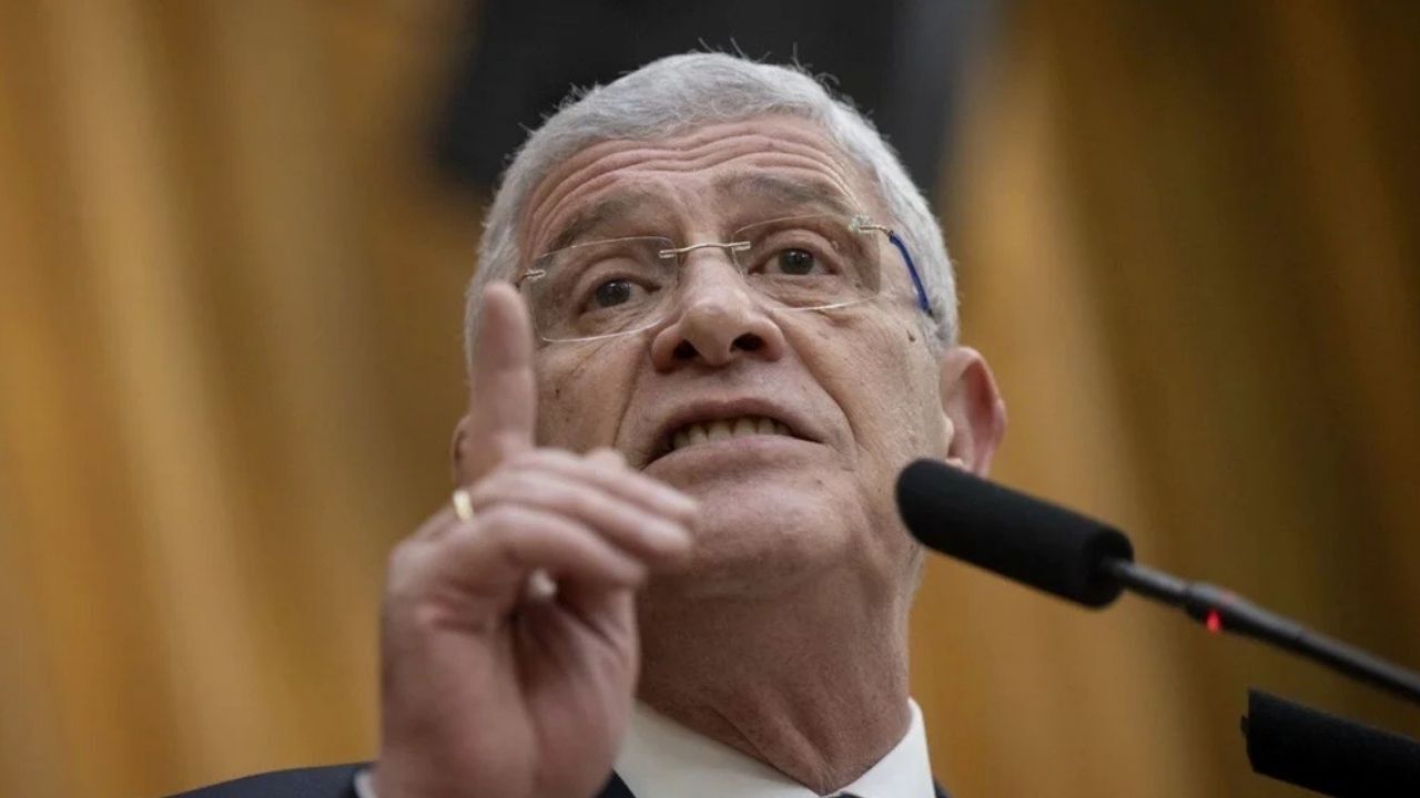 Müsavat Dervişoğlu Imralı