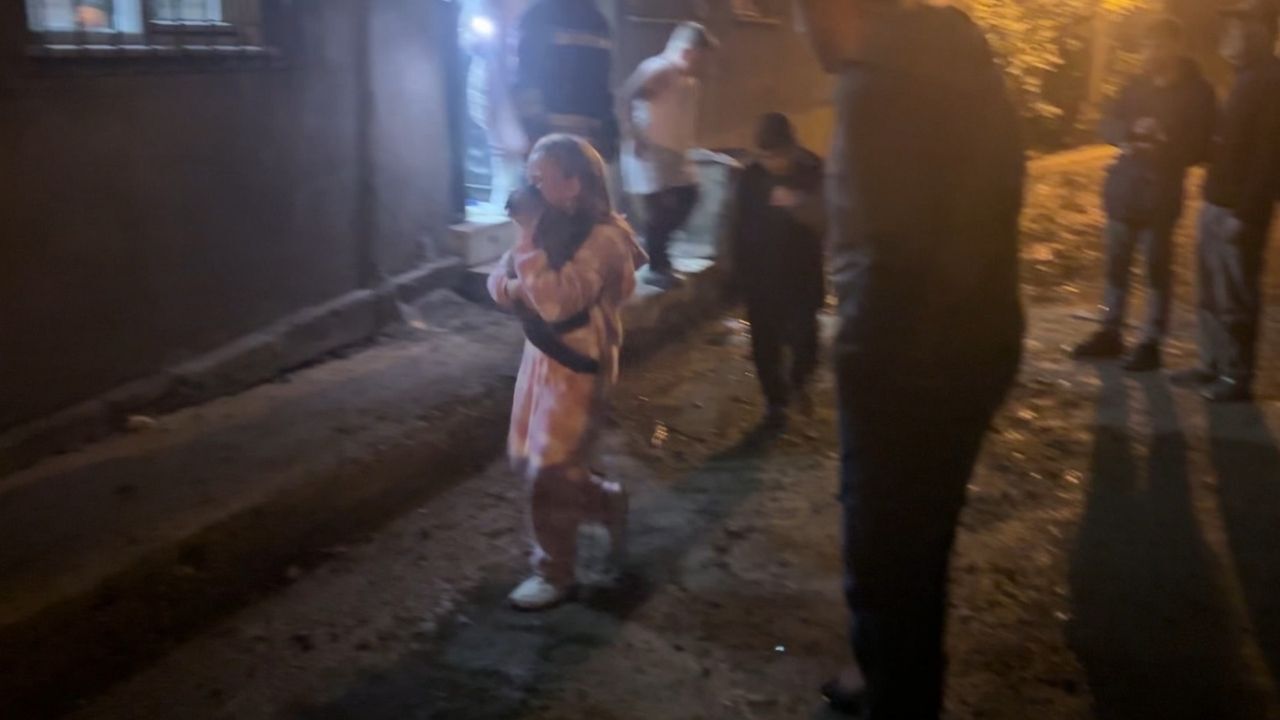 Samsun’da Soba Yangını Paniğe Neden Oldu 2 Kişi Dumandan Etkilendi