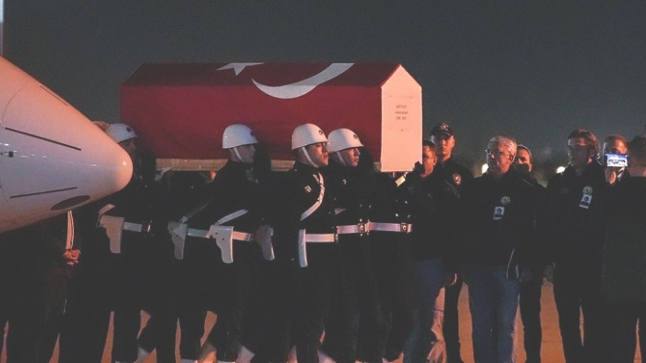 Şehit Pilot Hasan Bahar'ın Naaşı Türkiye'ye Getirildi (1)