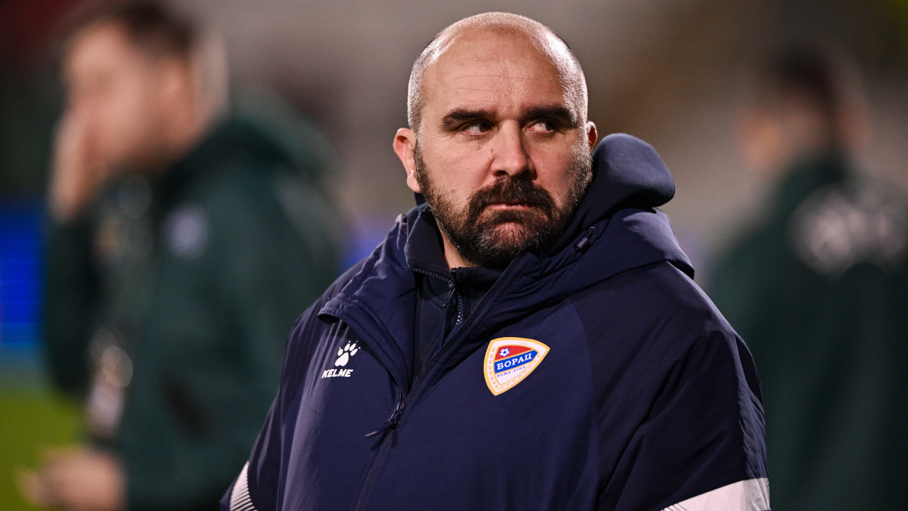 Sırbistan Ligi’nde Acı Olay Teknik Direktör Mladen Zizovic, Maç Sırasında Hayatını Kaybetti