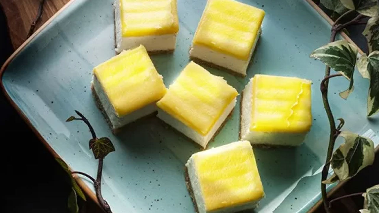 18 Porsiyonluk Cheesecake Tarifi-1