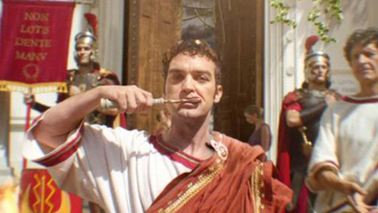 Antik Roma’da Insanlar Idrarla Diş Fırçalıyormuş (3)