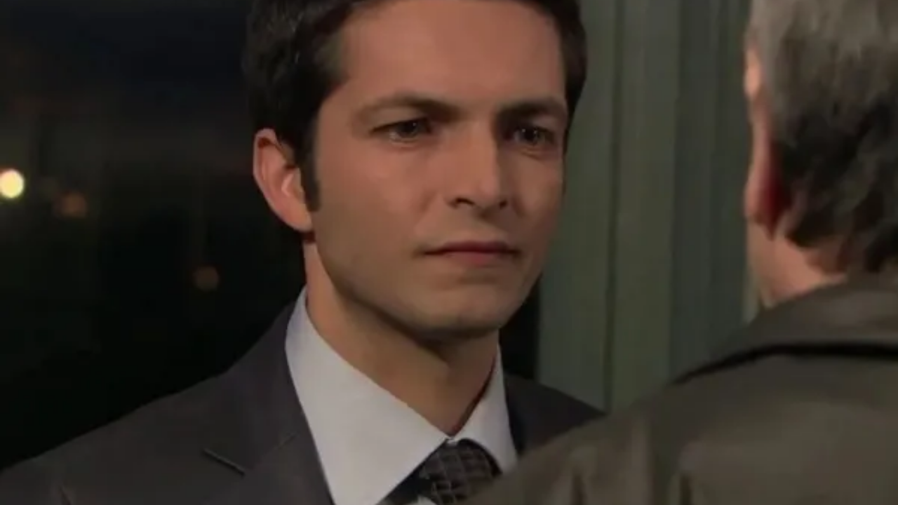 Aşk I Memnu Karakterlerinin Burçları (9)