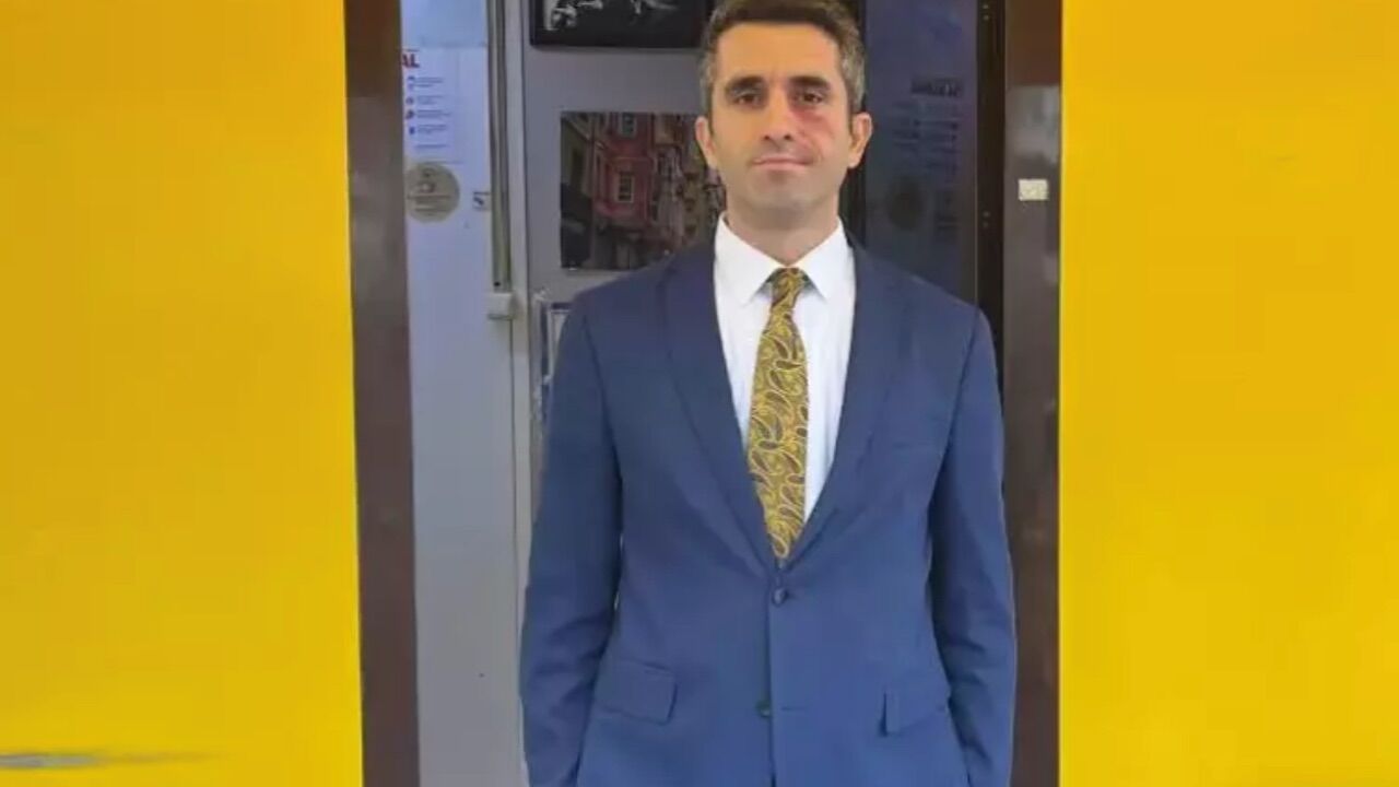 Beyaz Yaka Taksici 2