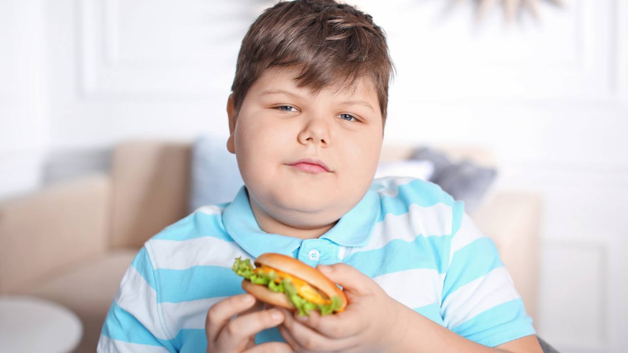 Çocuklarda Obezite Alarmı Masum Görünen Alışkanlıklar Tehlike Saçıyor (1)