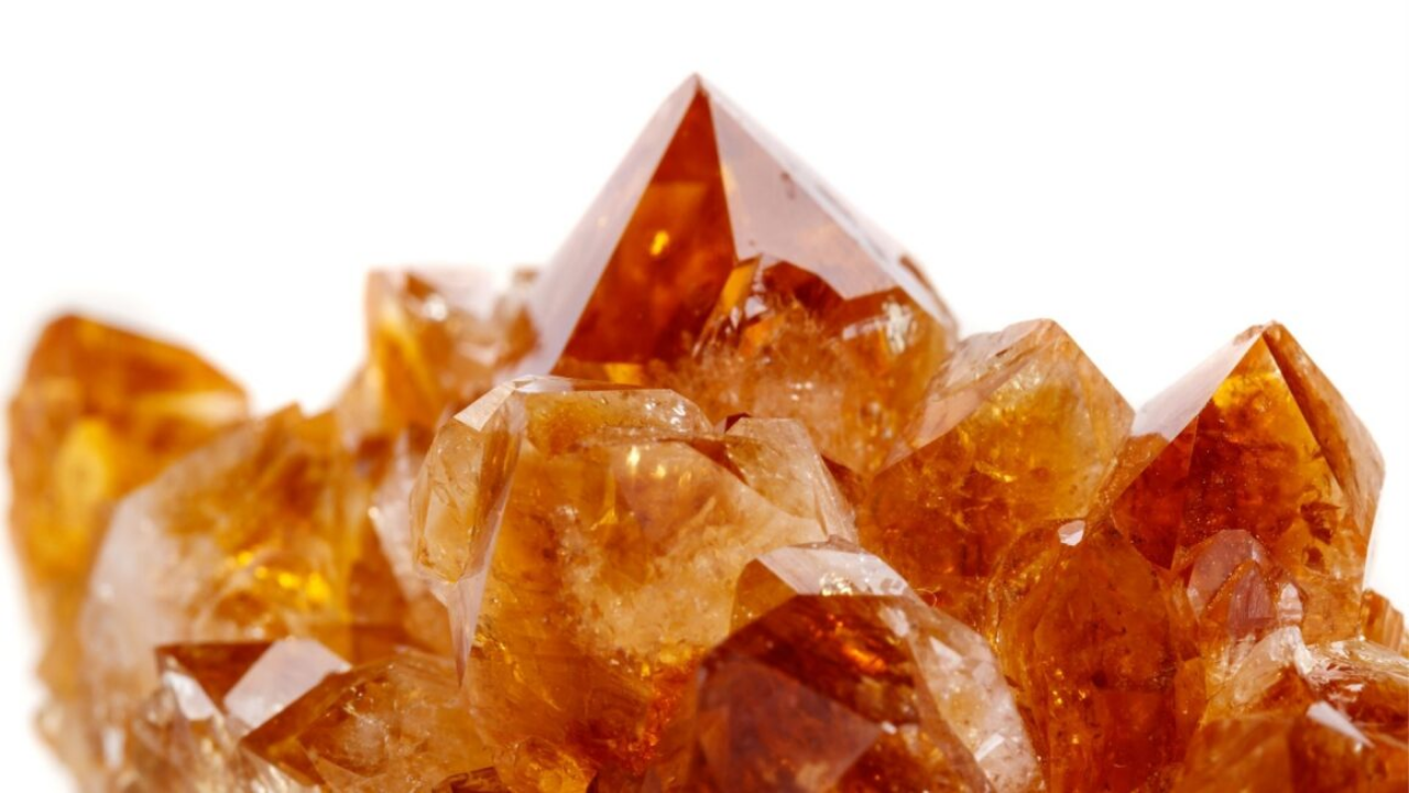 Doğru Takı Seçimiyle Auranızı Güçlendirin (3)