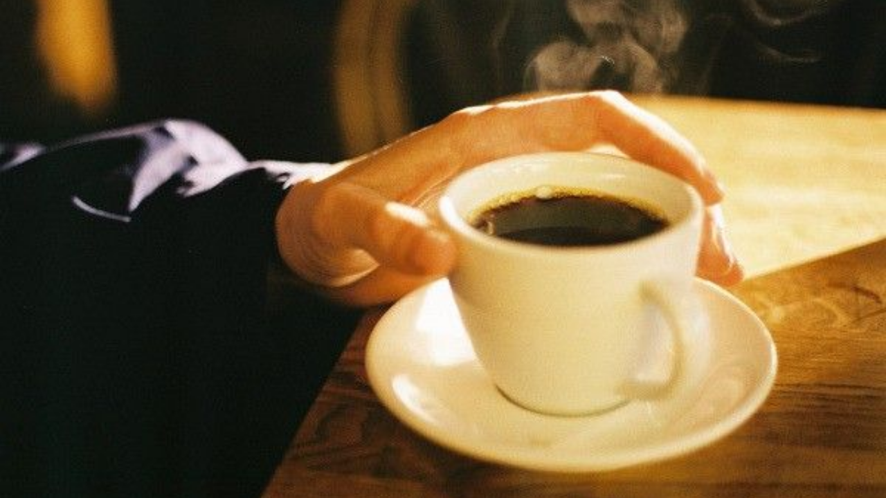 Kahve Neden Bağımlılık Yapar İşte Kafeinin Beynimize Oynadığı Kandırmaca Oyunu... (1)