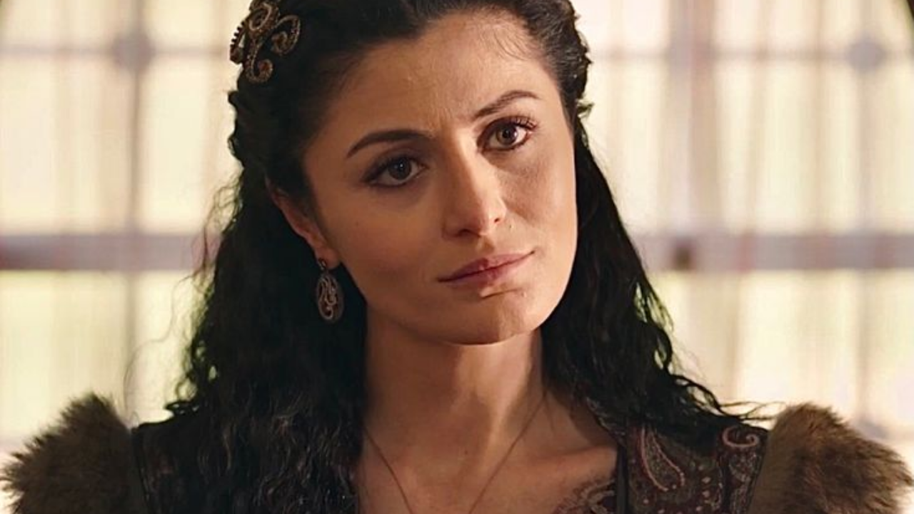 Muhteşem Yüzyıl Karakterlerinin Burçları (19)