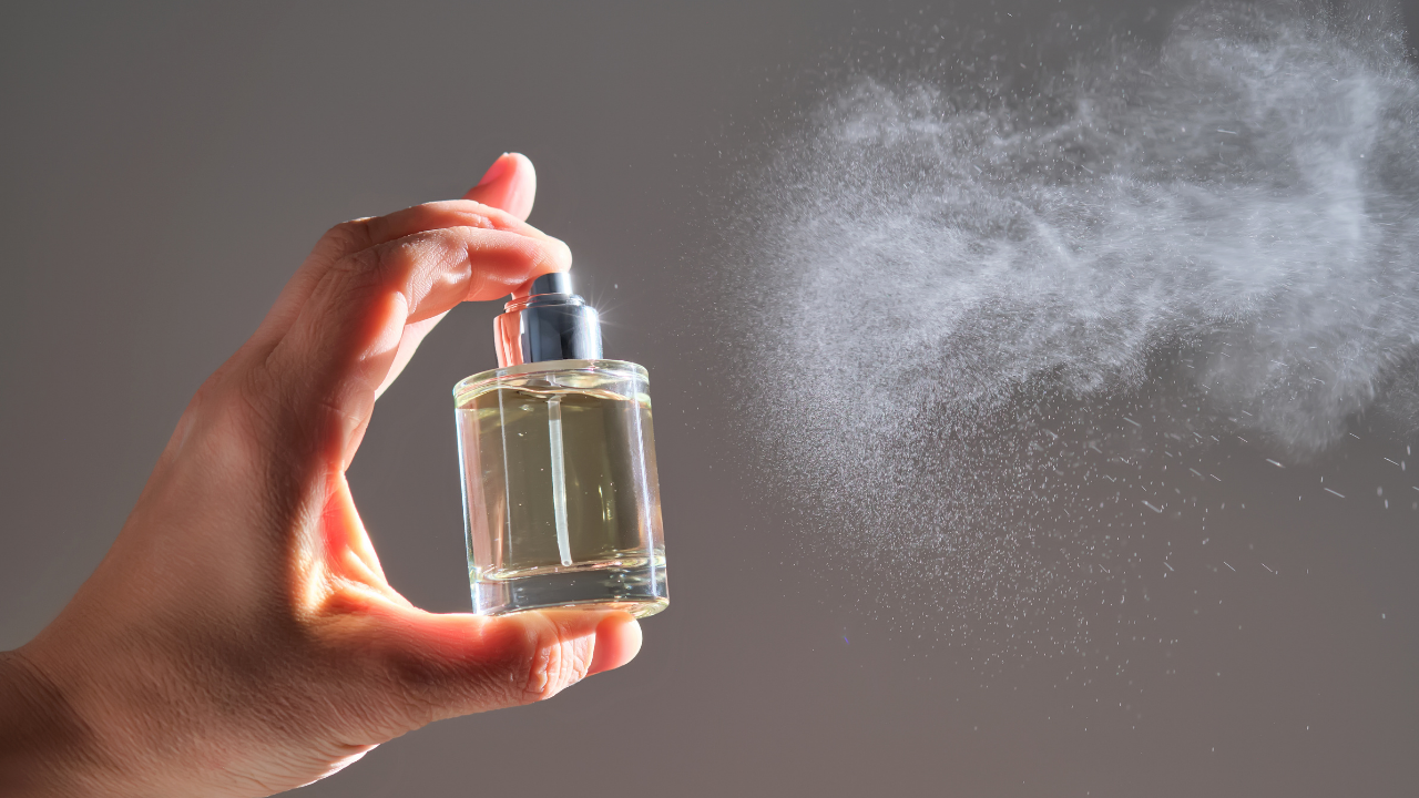 Parfümünüzü Nasıl Daha Kalıcı Hâle Getirirsiniz (2)