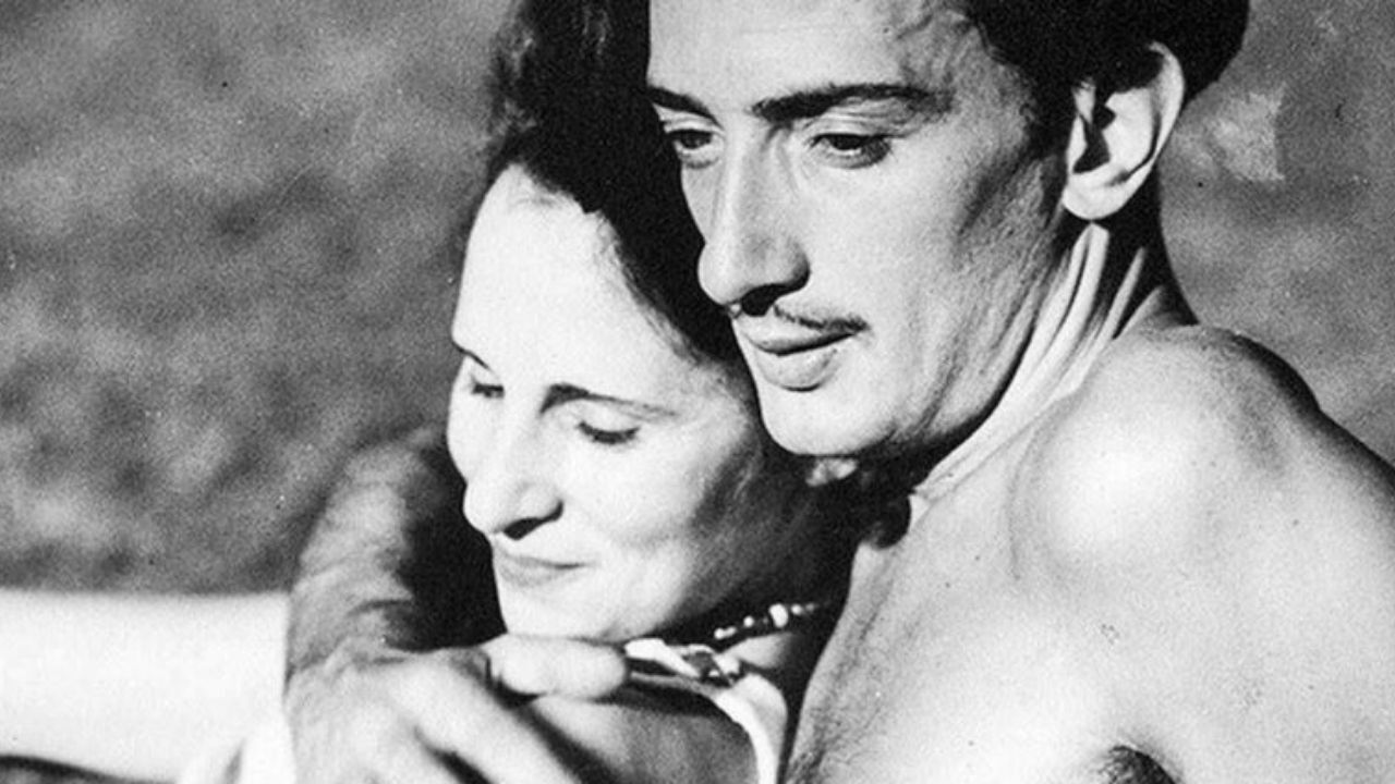 Salvador Dali Ve Gala'nın Evliliği 50 Yıl Boyunca Hiç Birlikte Olmamışlar (2)