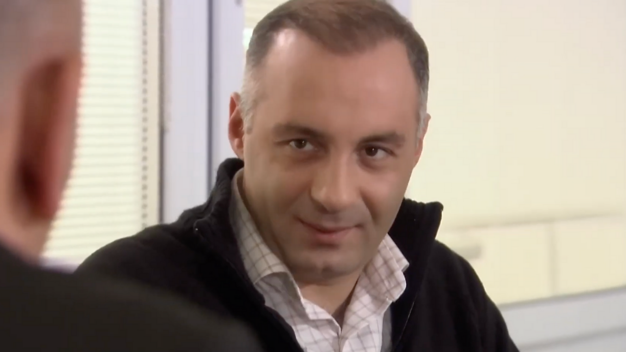 Yaprak Dökümü Karakterlerinin Burçları (9)