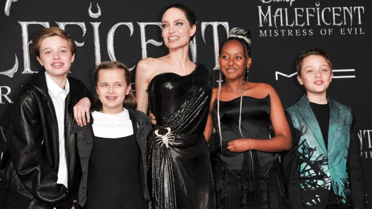 Angelina Jolie’ (1)