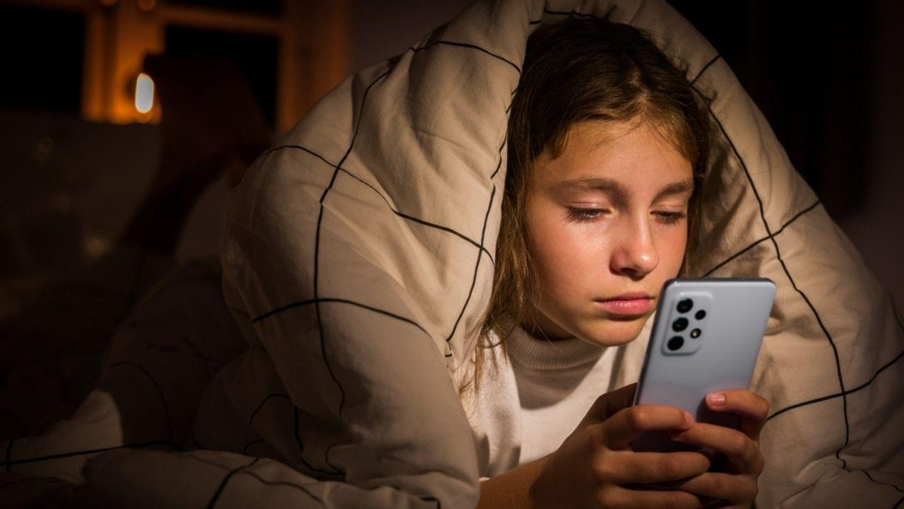 Gözler Sessizce Yoruluyor (2)