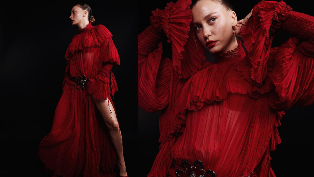 Serenay Sarıkaya (1)