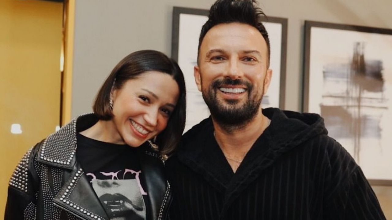 Ezgi Mola Ve Zeynep Bastık (1)