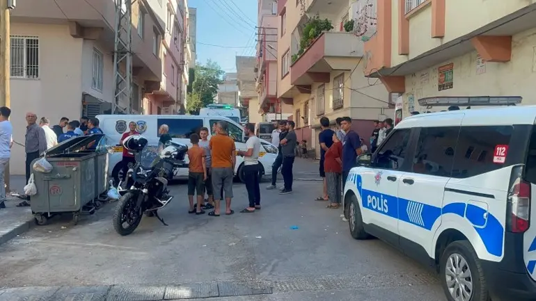 Gaziantepte kan donduran olay: Evde eşini öldürdü, sokağa çıkıp rastgele ateş açtı 4 yaralı