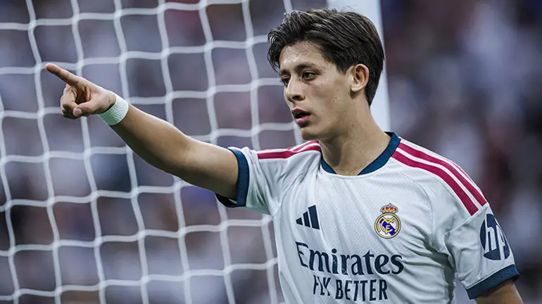 Real Madridden Arda Güler kararı İmzayı atıyor