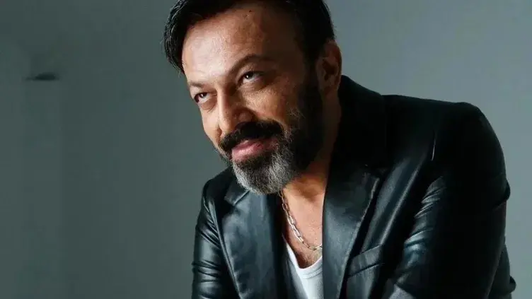 SON DAKİKA | Ünlü oyuncu Serhat Mustafa Kılıç evinde ölü bulundu: Kol ve bacaklarında morluklar...