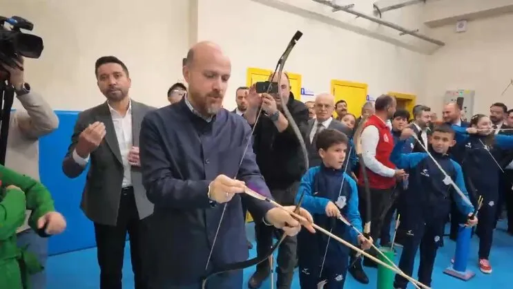 Bilal Erdoğan'dan gençlere vizyon çağrısı: Bireysel hedeflerin ötesine geçin