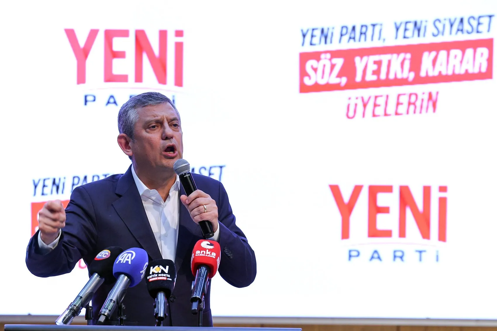 Yeni Parti'de sandık mesaisi: Genel merkezden aday dayatması bitti