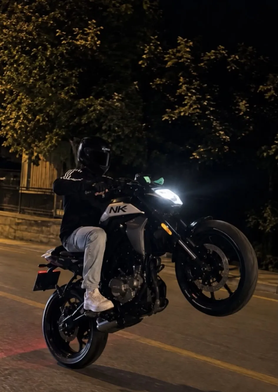 Adapazarı'nda gece yarısı acı veda: Genç sürücü motosiklet kazasında can verdi