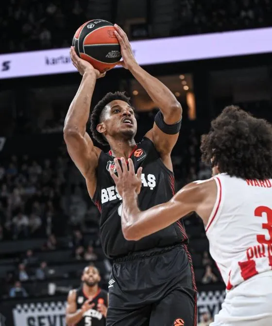 Beşiktaş'ın Avrupa Arenasındaki Zorlu Sınavı Olympiakos Karşısında Sonuçsuz Kaldı