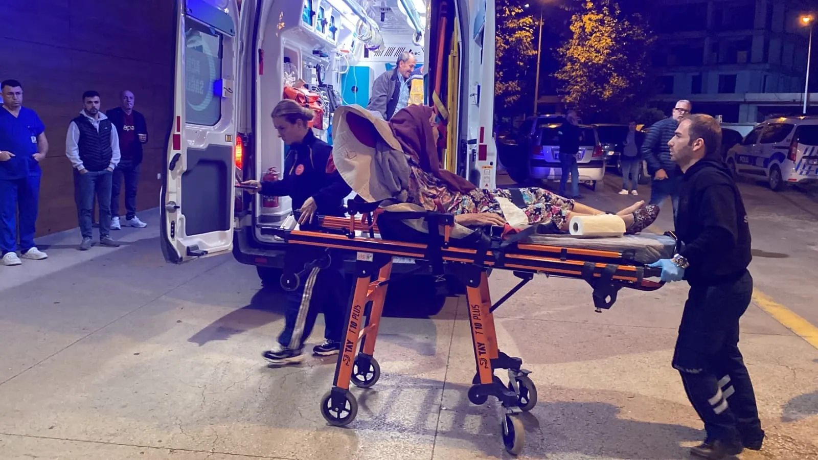 İnegöl'deki pilav gününde zehirlenme şoku: 100 kişi hastanelik oldu