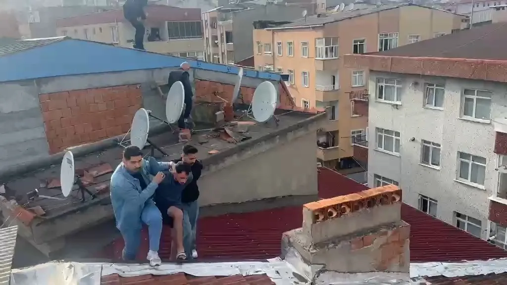 Esenler'de nefes kesen çatı operasyonu: Kasten öldürme şüphelisi kaçamadı