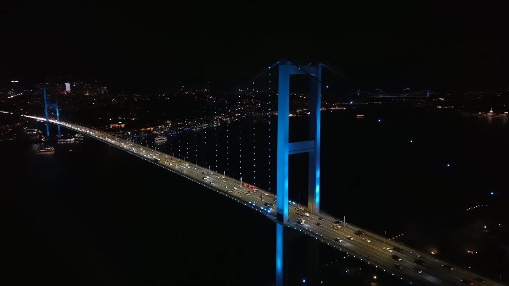 İstanbul Boğazı'nda Türk Dünyası'na özel görsel şölen