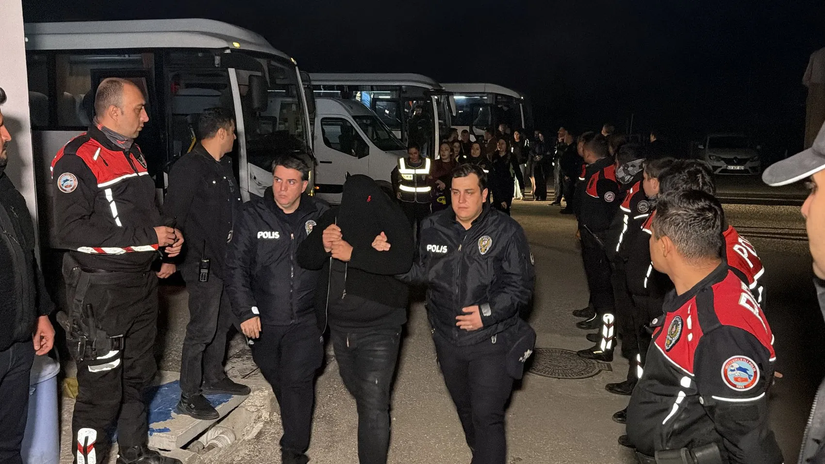 Kütahya merkezli dev operasyonda karar çıktı: 30 kişi cezaevine gönderildi