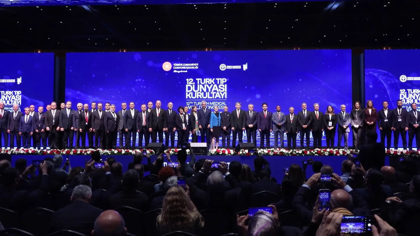 İbn-i Sina'nın mirasından geleceğin teknolojisine: Türkiye küresel sağlıkta yeni bir dönemi başlatıyor