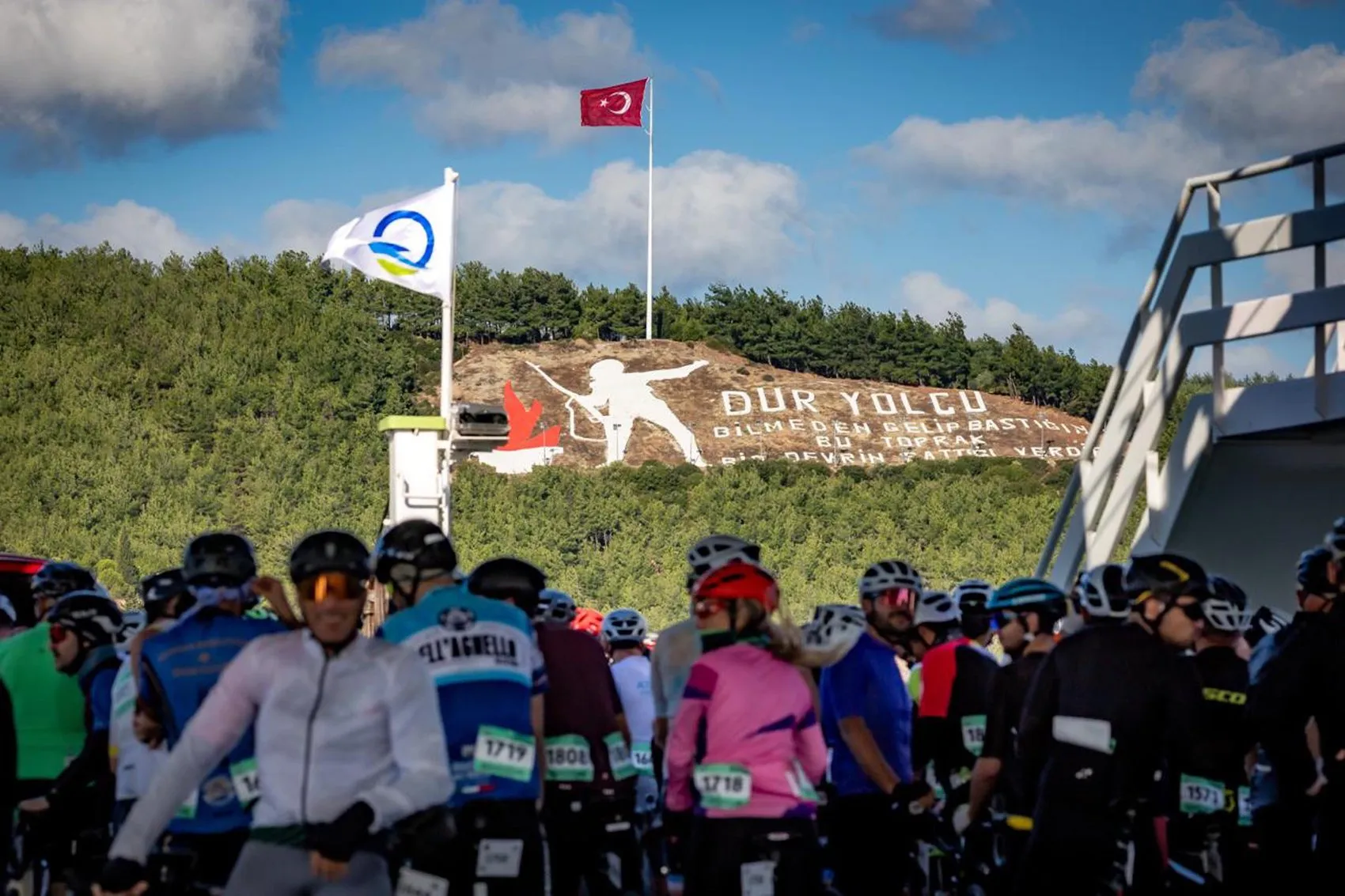Çanakkale'de nefes kesen pedal yarışı: Şampiyonlar podyumda buluştu