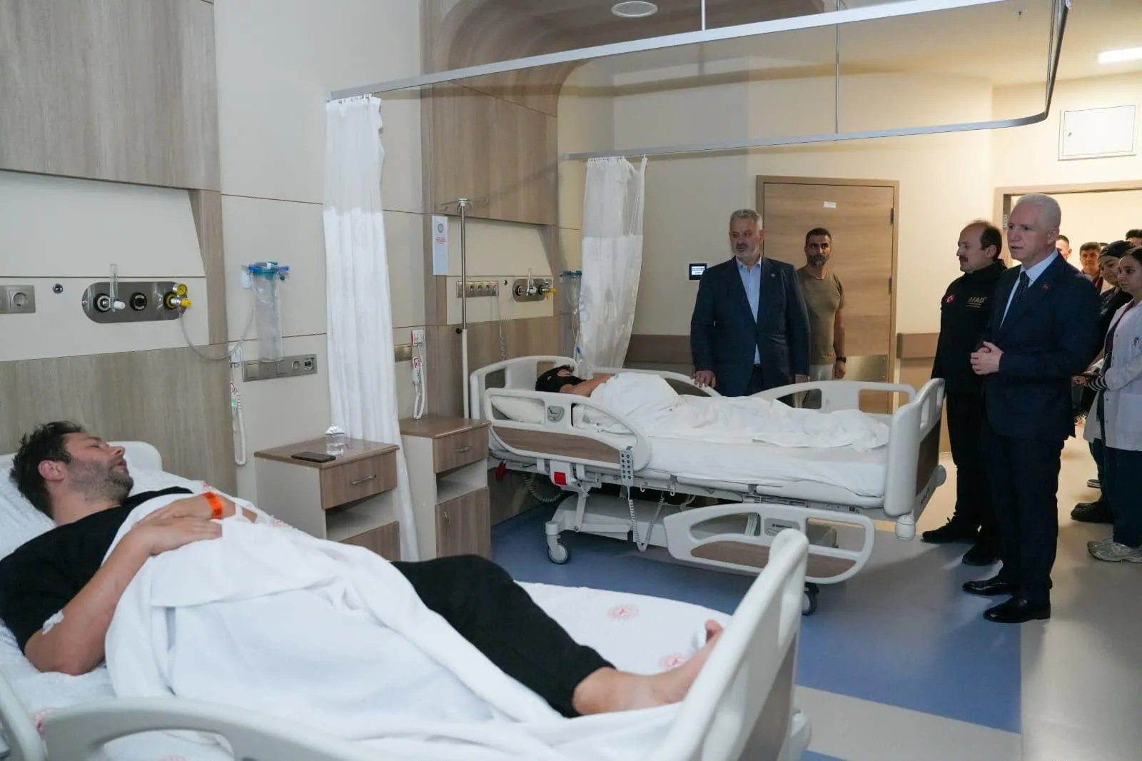 Maltepe'deki yıkımın ardından AFAD'dan kritik müdahale: Enkaz başında saatler süren koordinasyon
