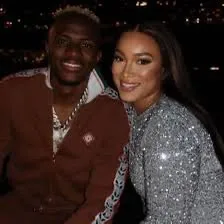 Osimhen’in sevgilisi Stefanie Kim Ladewig Eyüpsultan’da kaza geçirdi