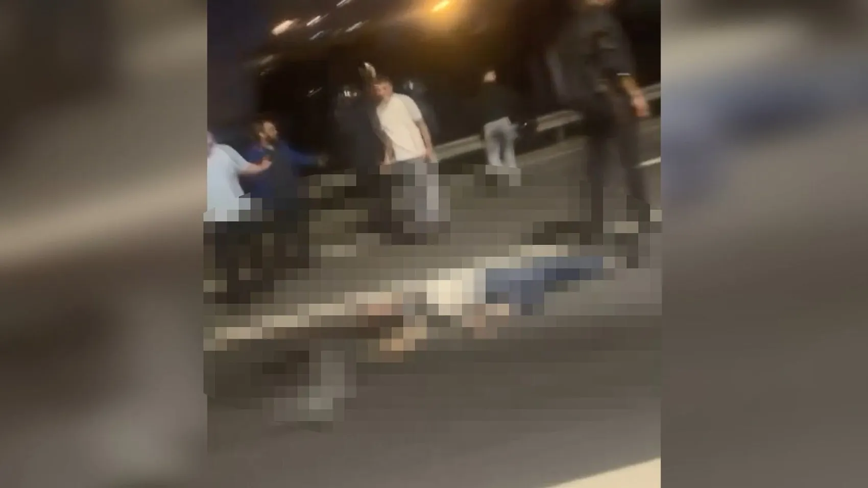 Kuzey Marmara Otoyolu'nda gece yarısı dehşeti: Kontrolden çıkan araç bariyerleri aştı