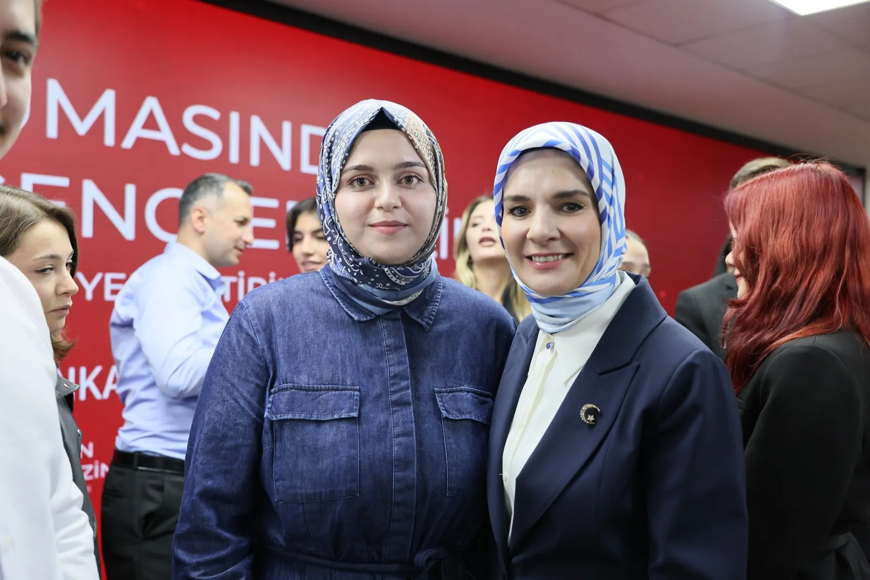 Devletin şefkatiyle büyüyen 394 genç için yeni bir başlangıç: Kamu kapıları açıldı
