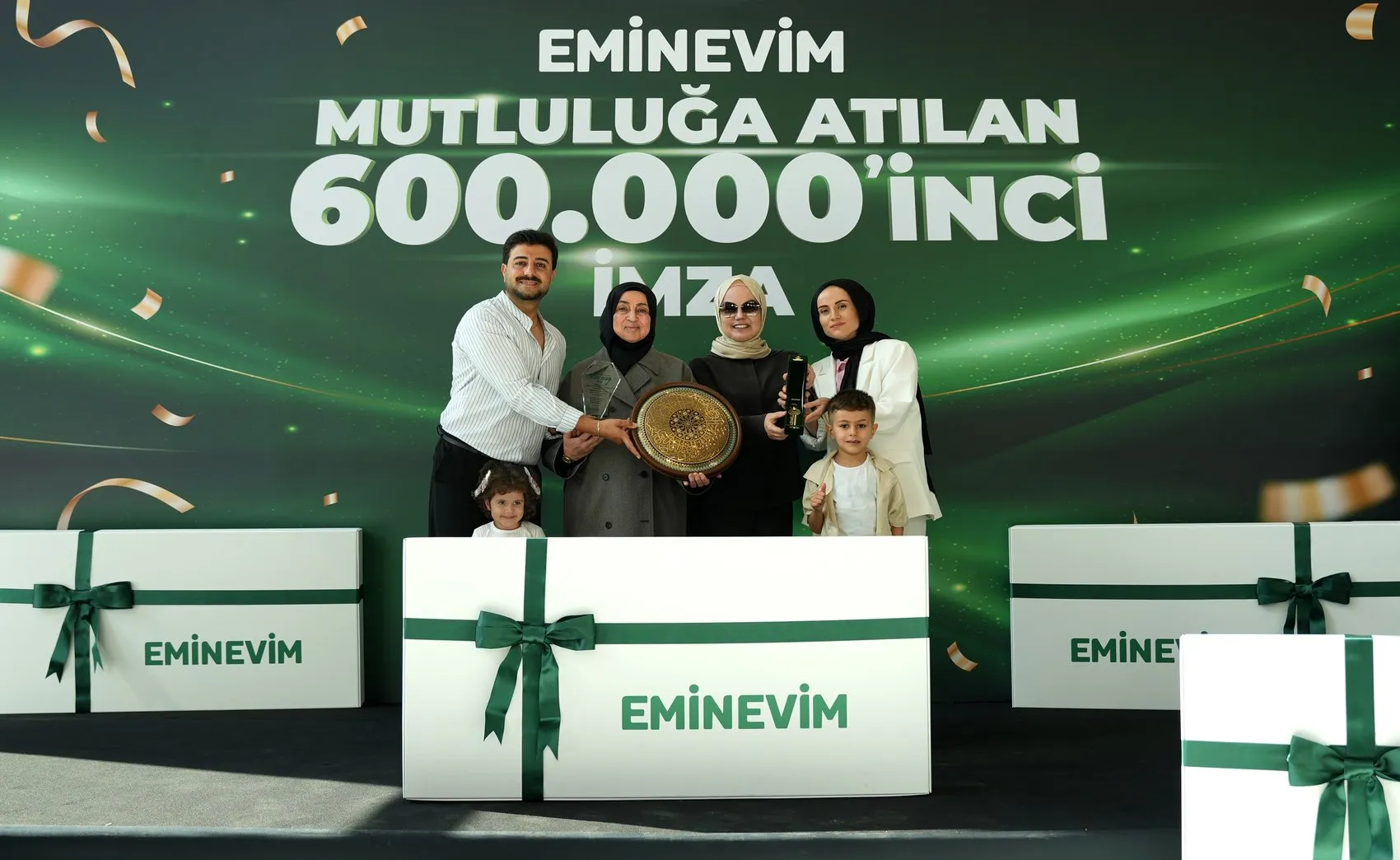 600 bininci anahtar teslim edildi: Bir devrin tasarruf hikayesi İstanbul'da taçlandı