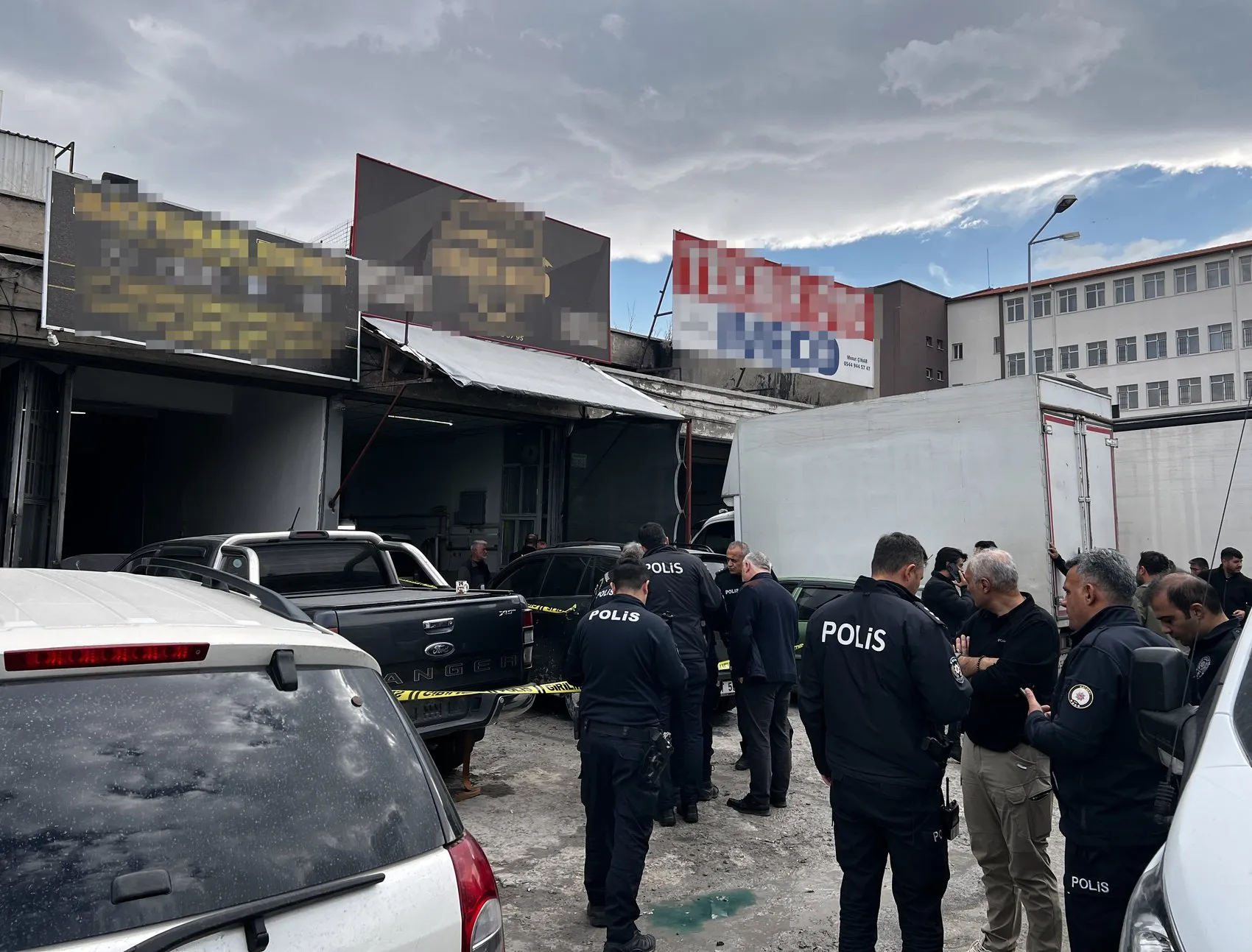 Kayseri'de tamirhaneye kanlı baskın: İşletmeci dahil üç kişi vuruldu