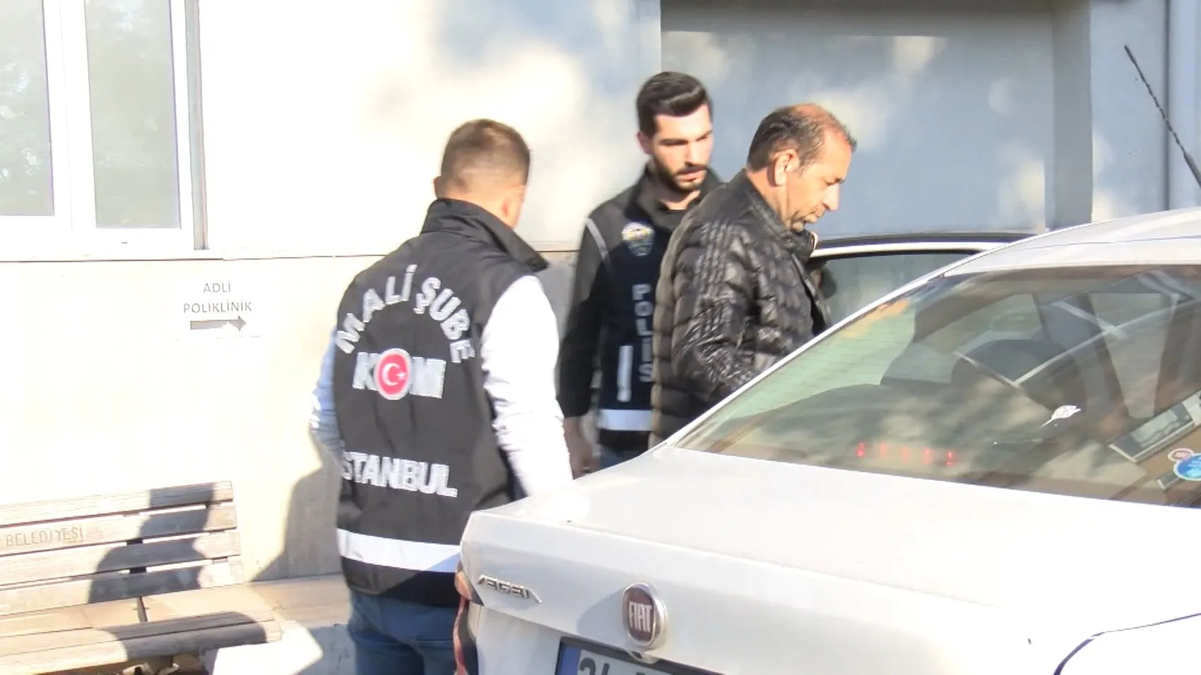 Esenyurt Belediyesi'nde rüşvet ve ihale operasyonu: Çok sayıda isim gözaltında