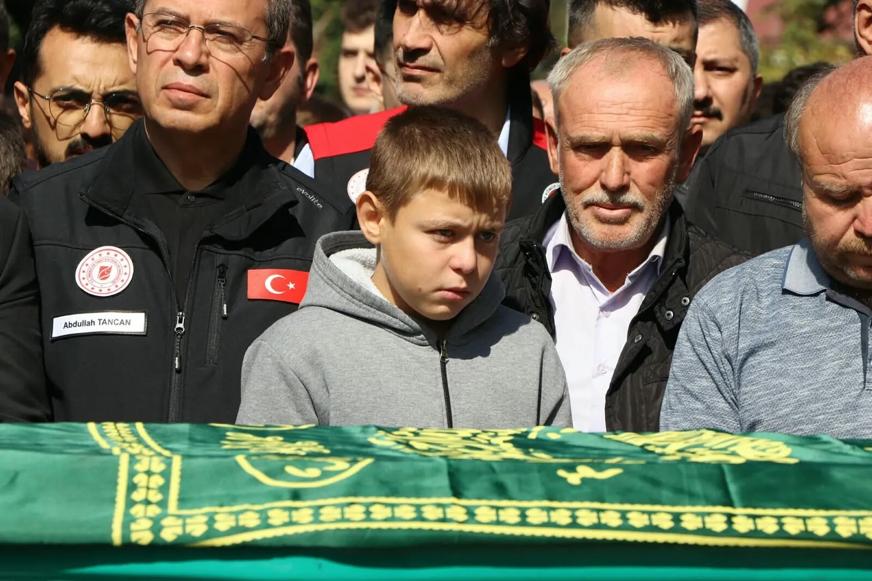 Soma'daki acı veda: Maden şehidi Kerim Ören son yolculuğuna uğurlandı