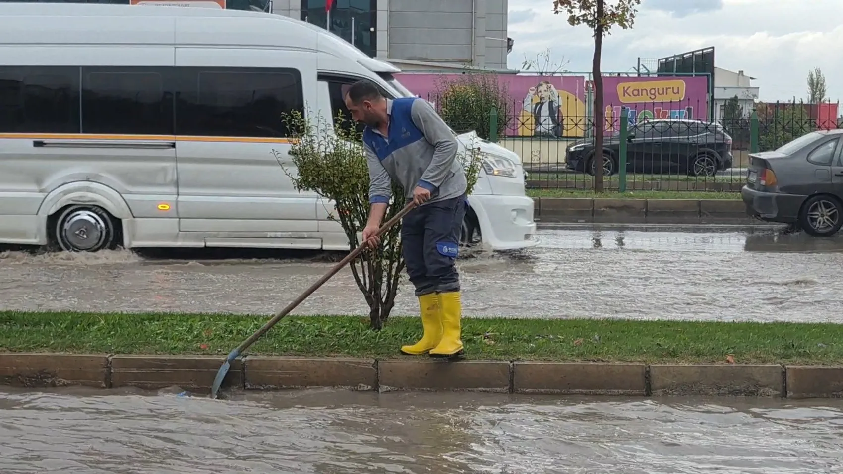 Malatya'da 15 dakikalık kabus: Şehir trafiği felç oldu